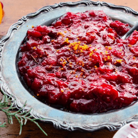 Cranberry Sauce with Cardamom 