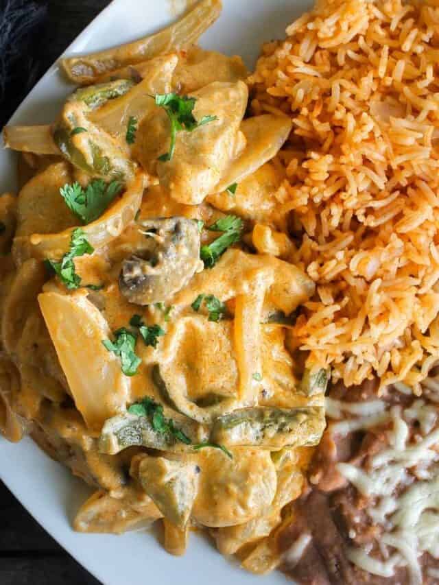 Pollo A La Crema (Creamed Chicken)