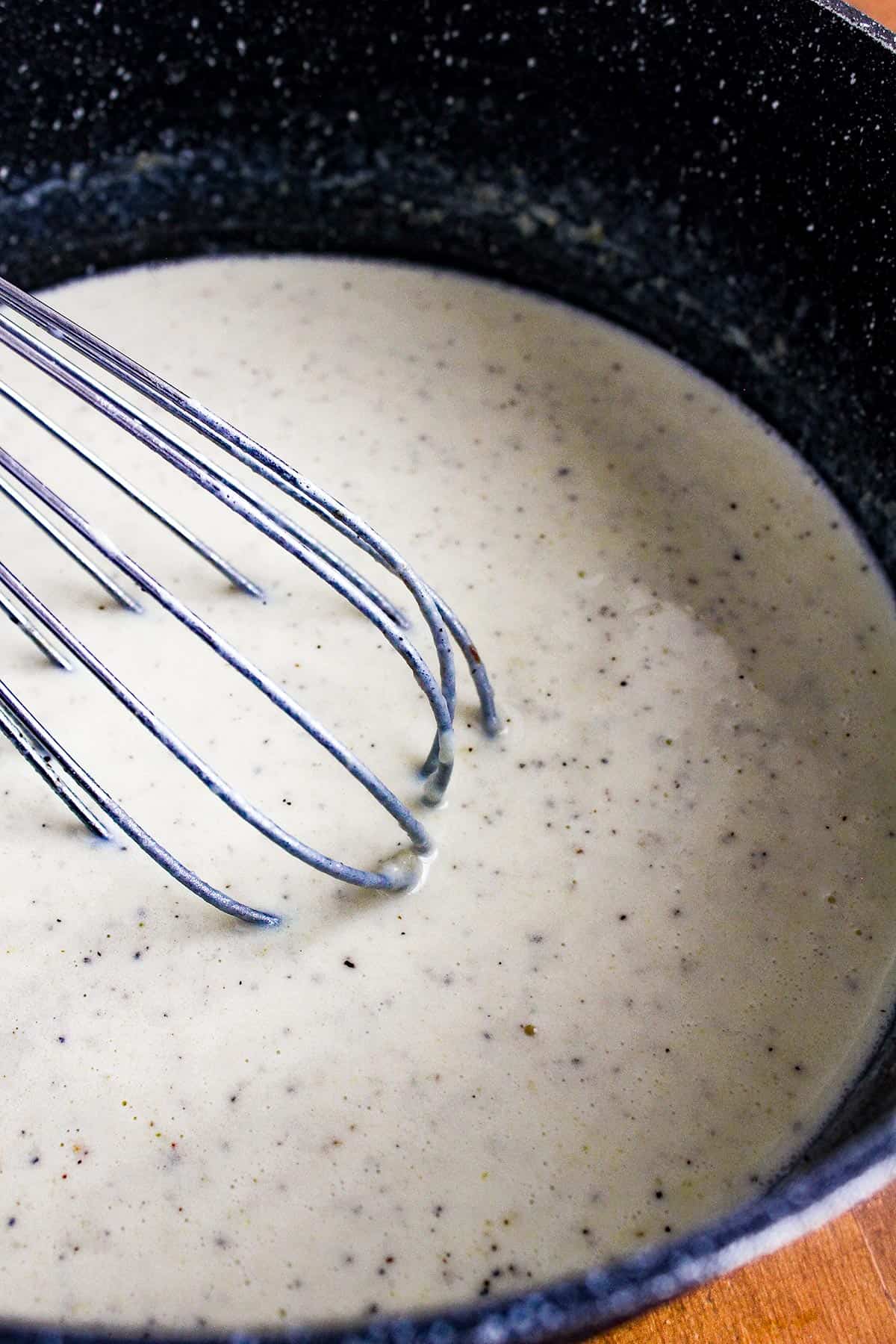 Cream mixture for cheese sauce.