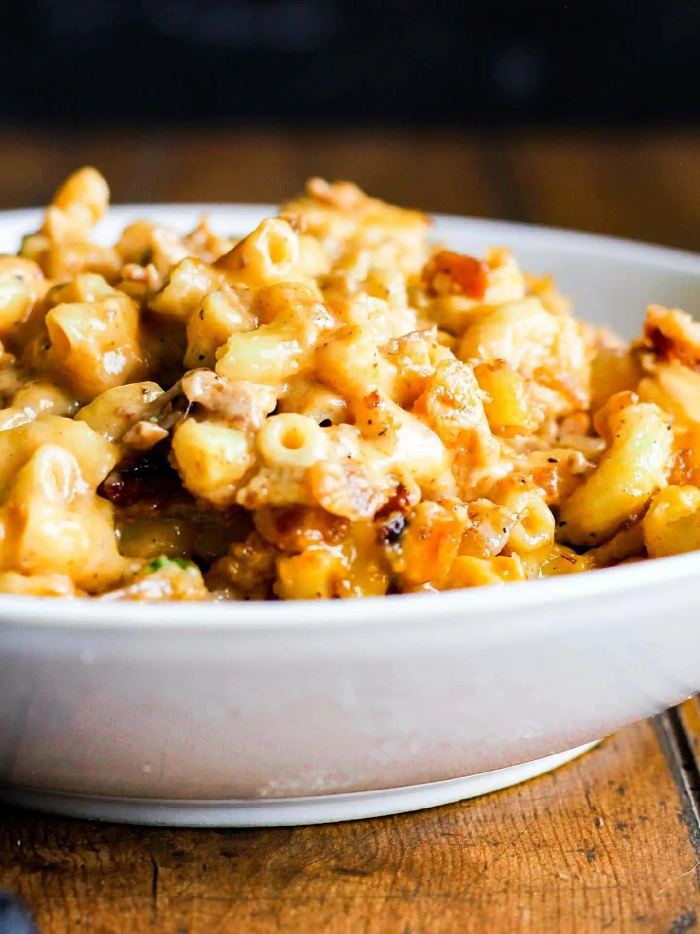 Bowl of bbq mac and cheese.
