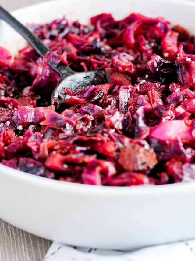 BBQ Braised Cabbage w/ Bacon